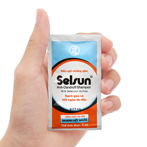 Dầu gội Selsun làm sạch gàu và hết ngứa da đầu hộp 6 gói x 5ml