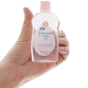 Dầu Johnson's Baby massage và dưỡng ẩm cho bé chai 50ml