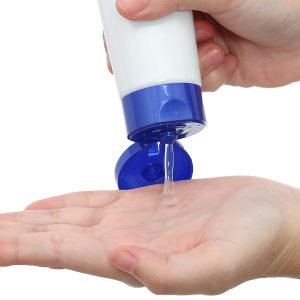 Gel rửa mặt Transino Clear Gel Wash giúp dưỡng ẩm, làm sạch và loại bỏ dầu thừa tuýp 110g