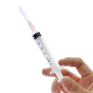 Bơm kim tiêm Vinahankook (5ml/cc) hộp 100 cái